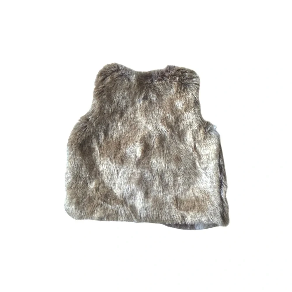 OshKosh B'gosh Baby‎ Girl Brown Faux Fur Vest Size 18M